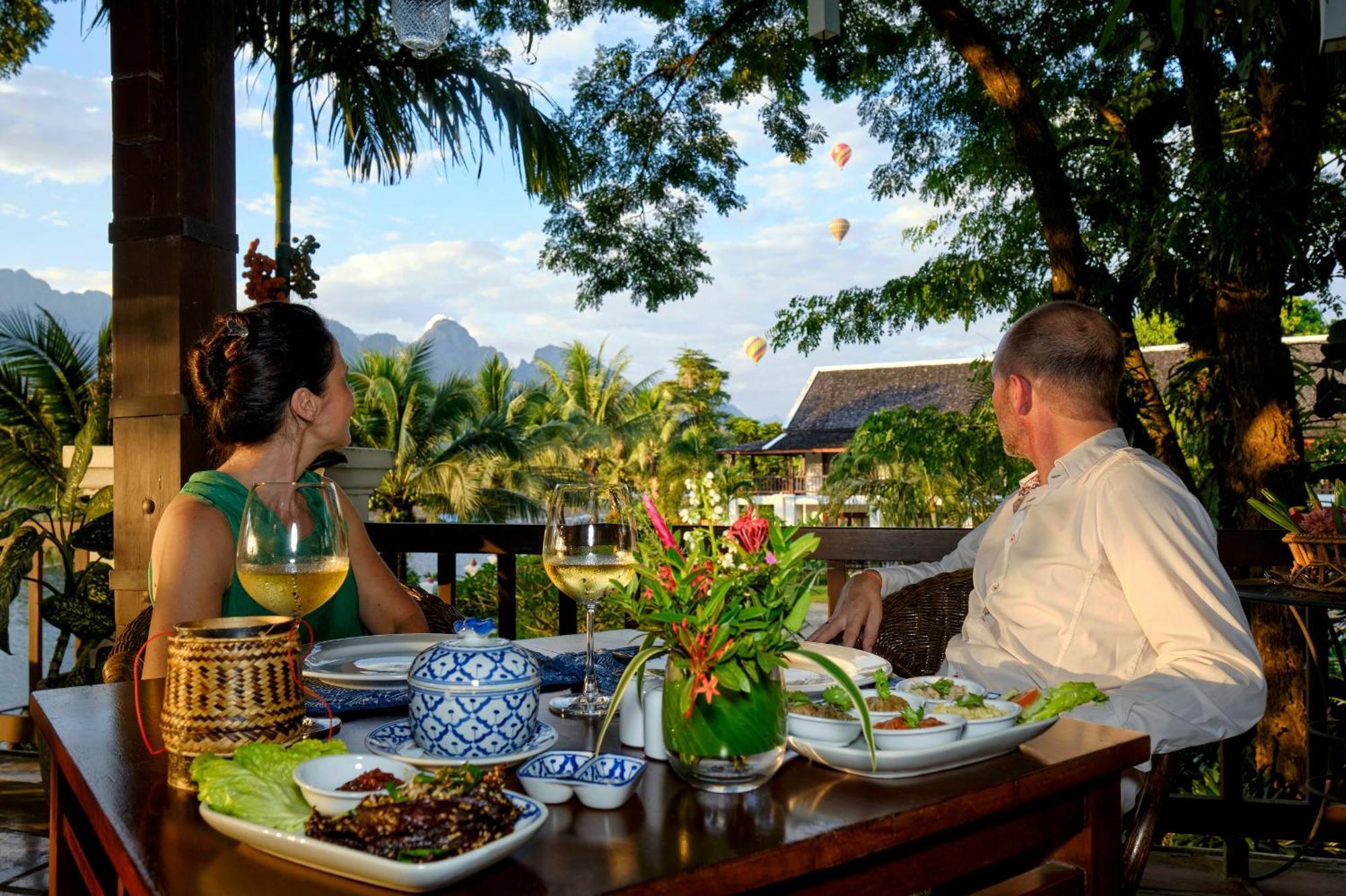 Riverside Boutique Resort, Vang Vieng Buitenkant foto