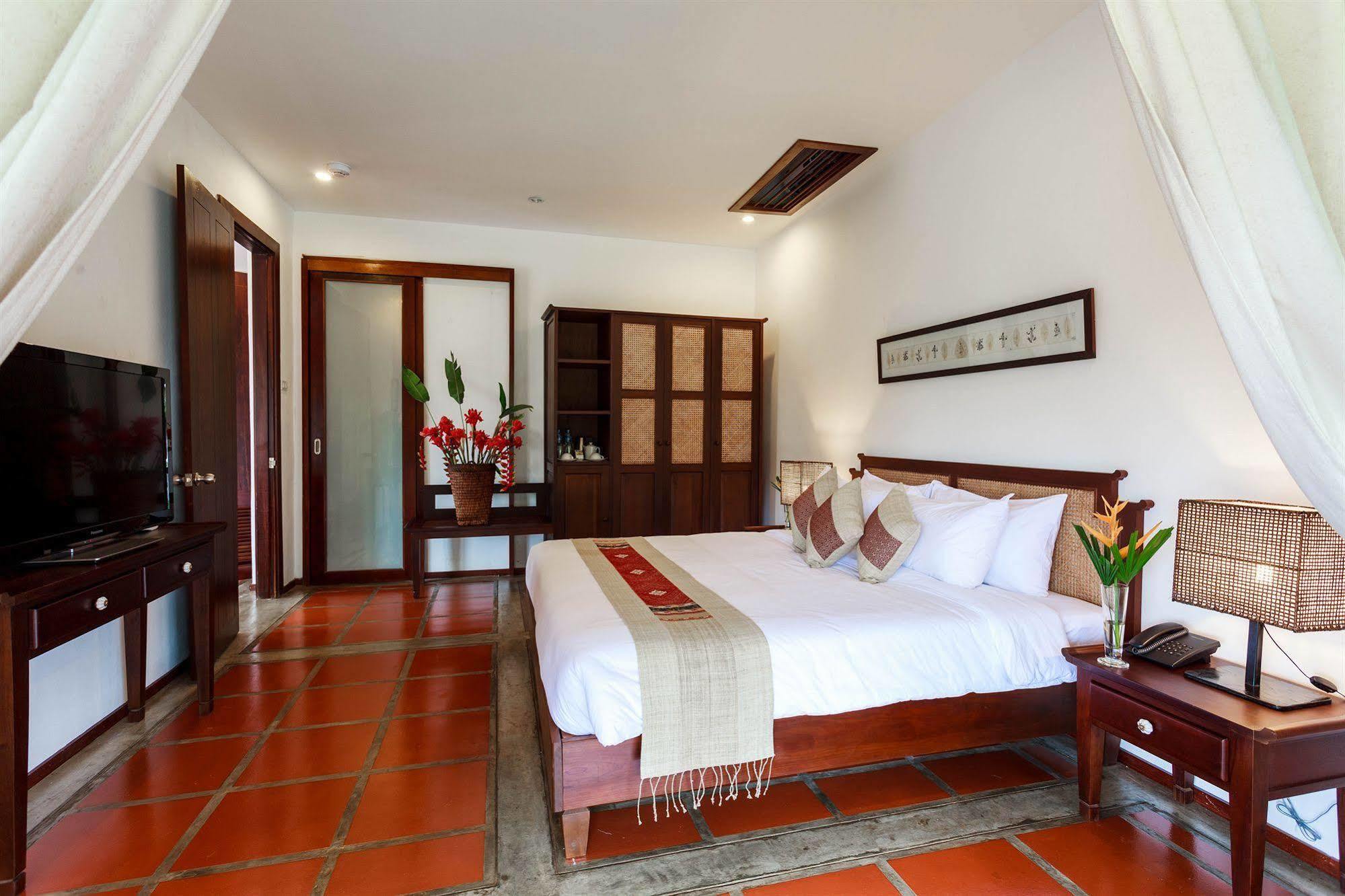 Riverside Boutique Resort, Vang Vieng Buitenkant foto